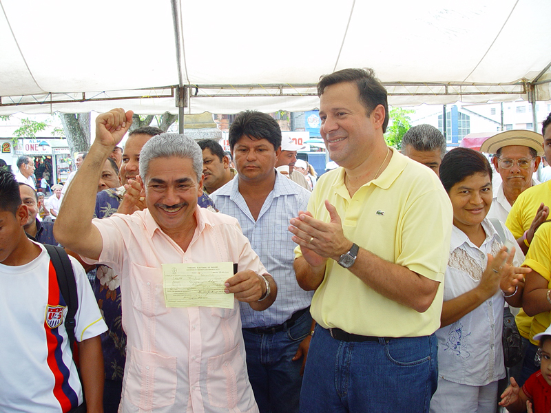 varela-fustiga-a-torrijos.jpg