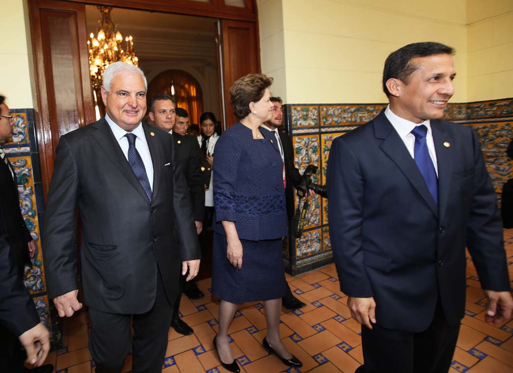 Presidente Martinelli presente en actos de asunción al poder de Ollanta Humala