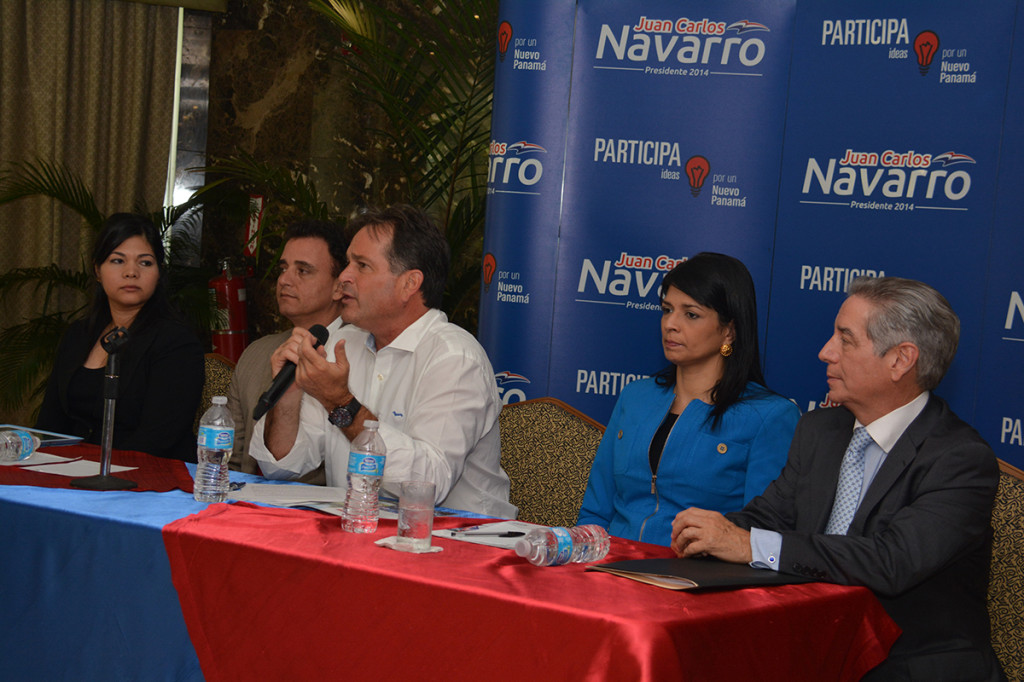 Gerardo Solís, Juan Carlos Navarro, Angélica Maytín, Eloy Alfaro